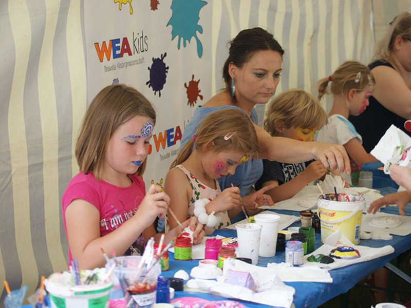 Sommerfest im WEAtreff Neustrelitzer Straße - Bild 27
