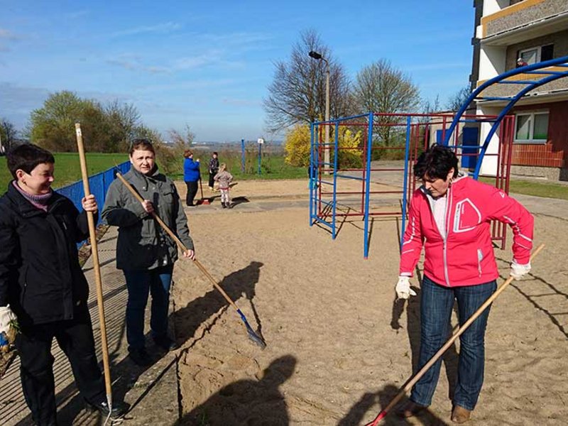 Neuwoba Frühjahrsputz 2016 - Bild 18