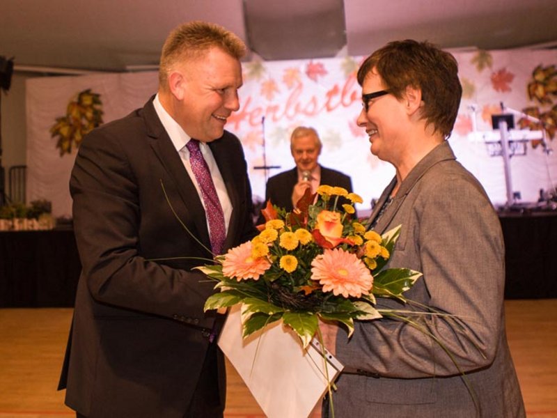 Neuwoba Herbstball 2017 - Bild 16