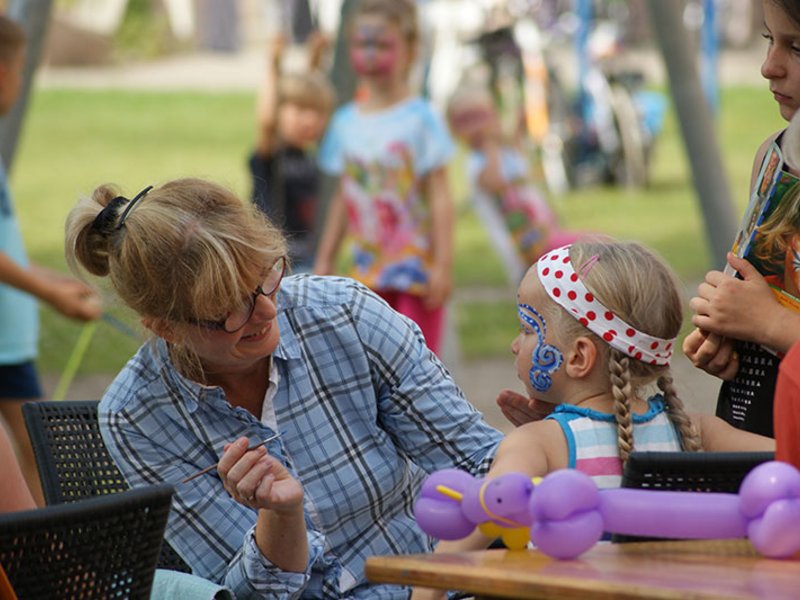 Sommerfest im WEAtreff Neustrelitzer Straße - Bild 6