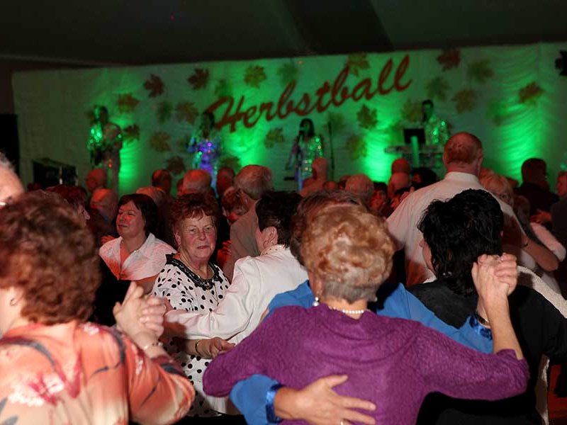 Herbstball - Bild 5