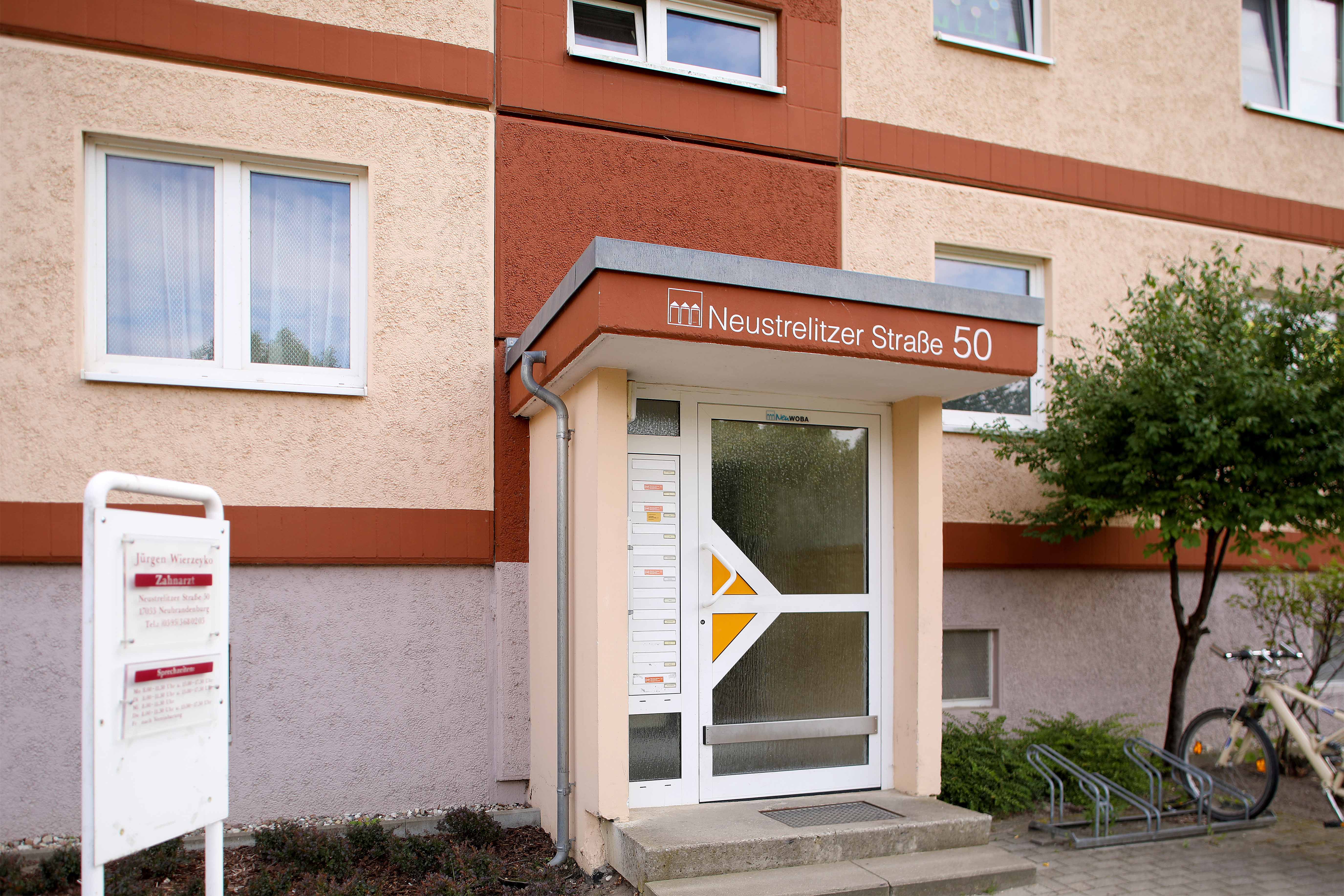 1 Raum Wohnung in Neubrandenburg, Neustrelitzer Str.