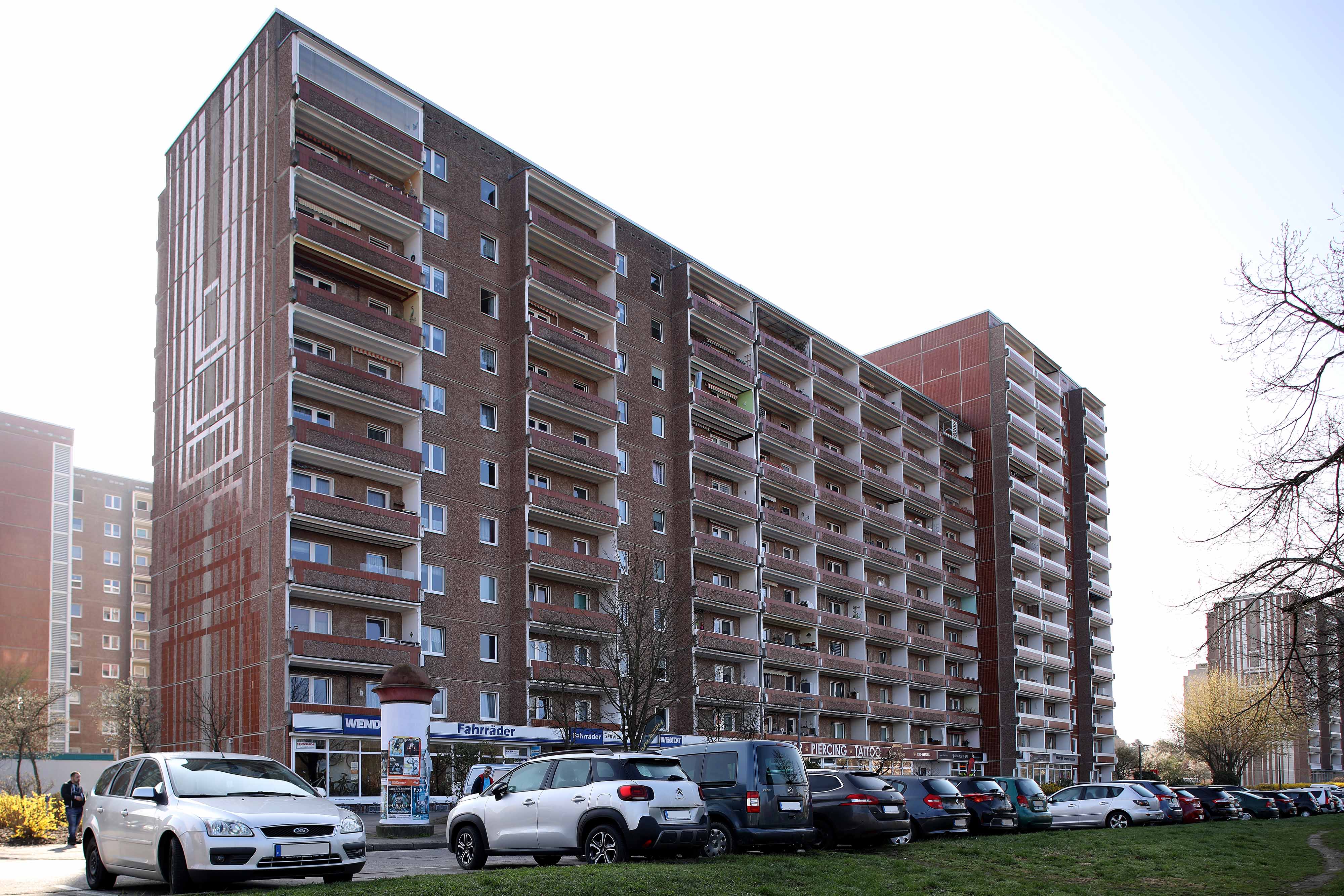 1 Raum Wohnung in Neubrandenburg, Neustrelitzer Str.