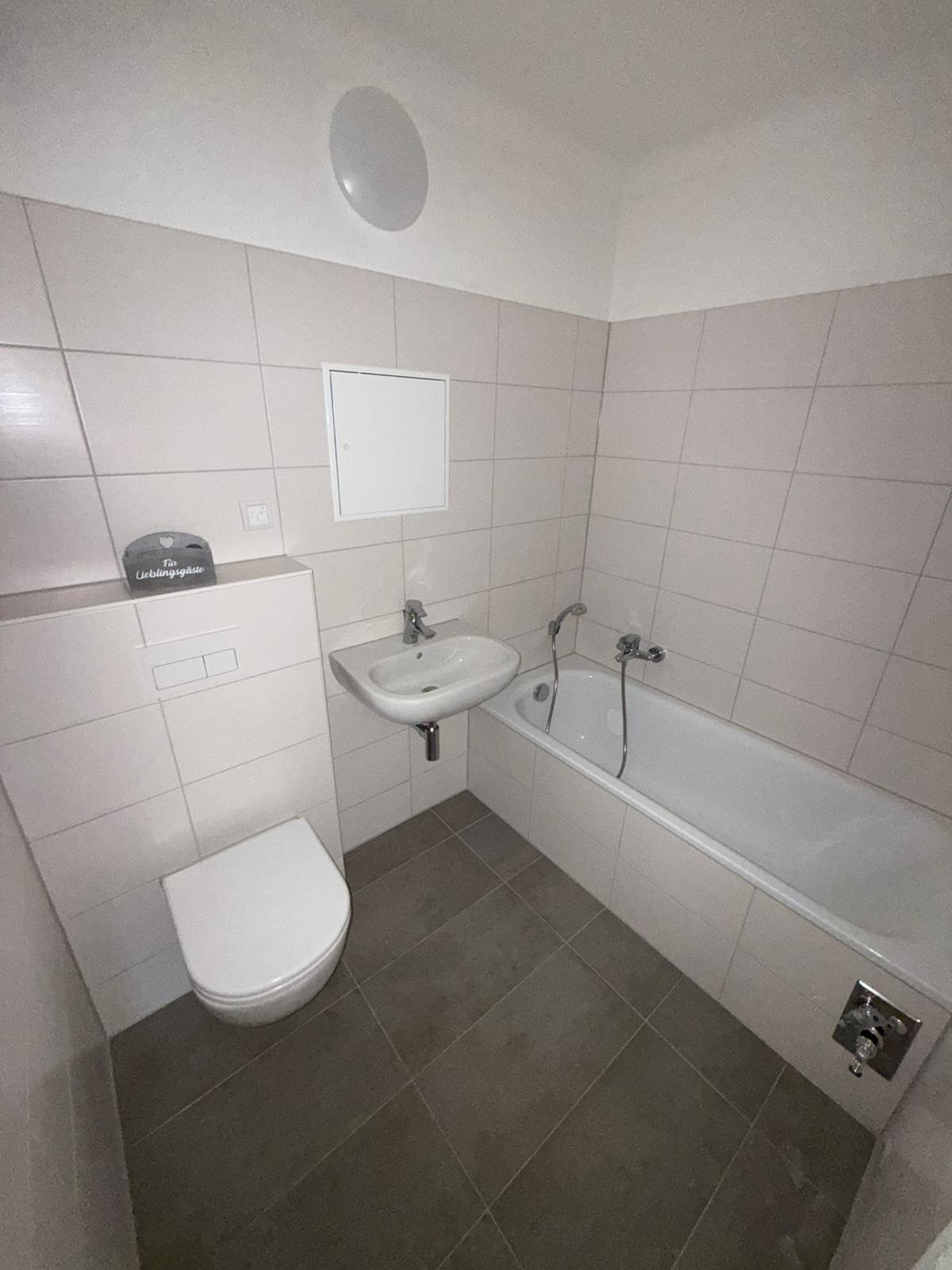 3 Raum Wohnung in Neubrandenburg, Max-Adrion-Str.