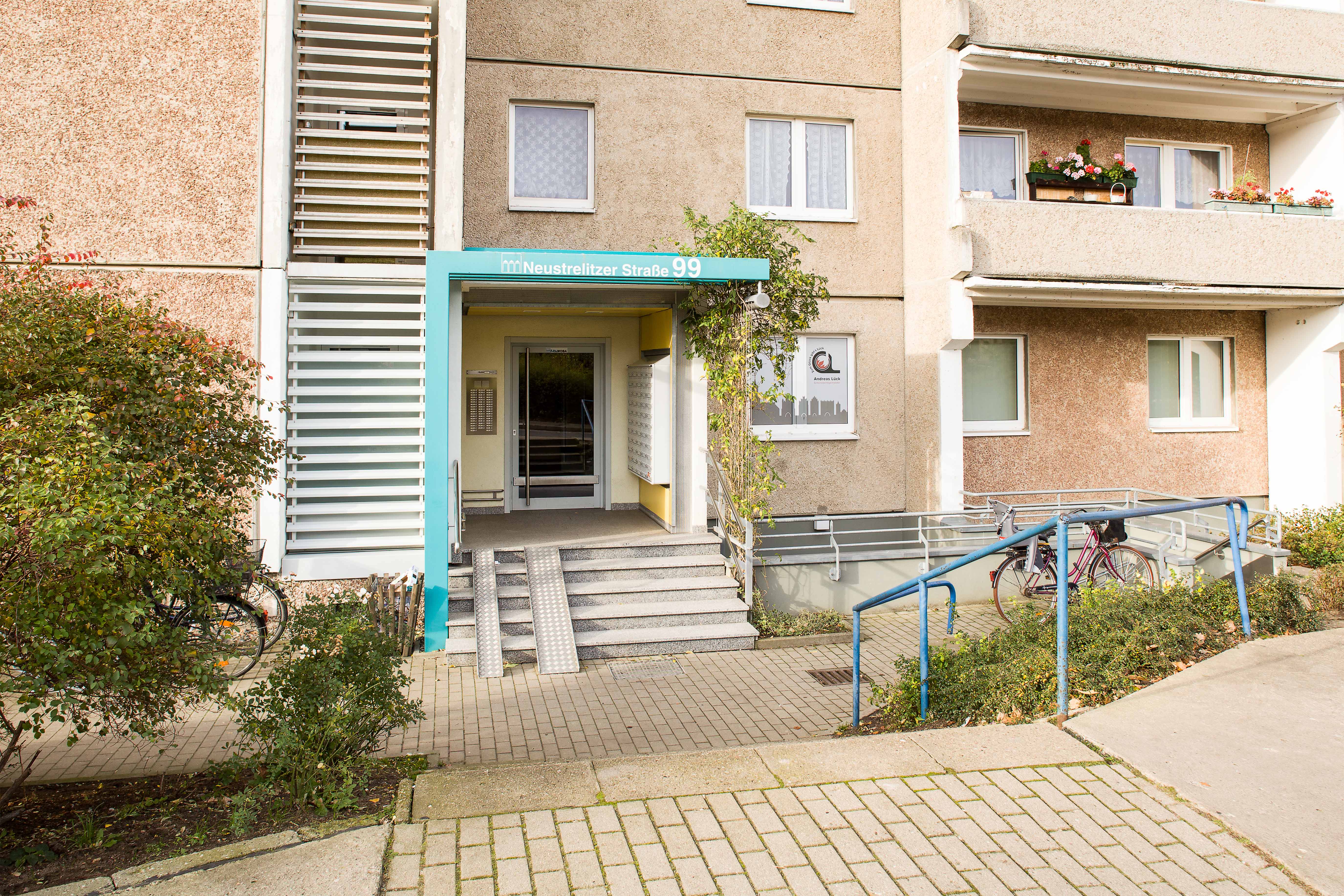 3 Raum Wohnung in Neubrandenburg, Neustrelitzer Str.