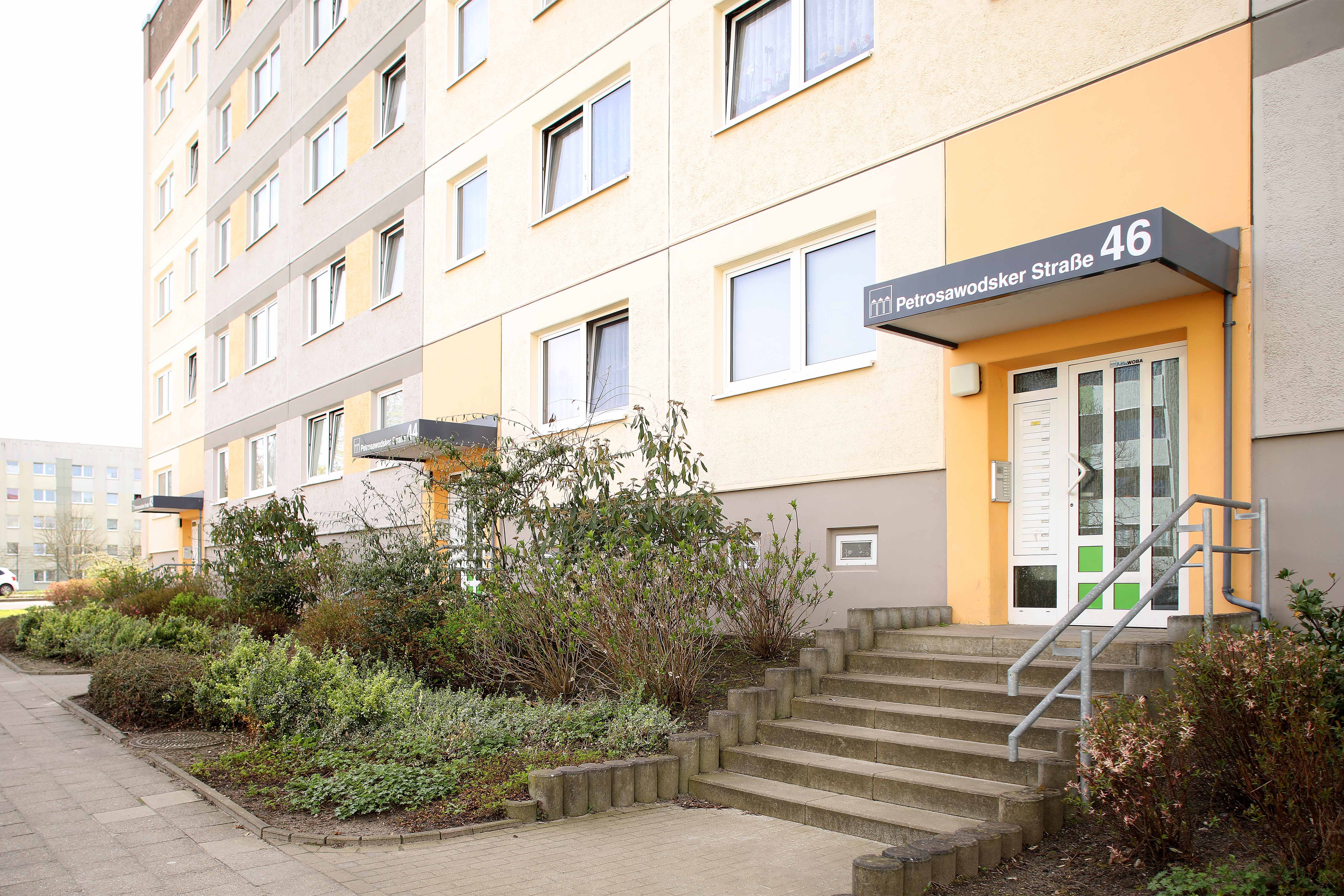 2 Raum Wohnung in Neubrandenburg, Petrosawodsker Str.