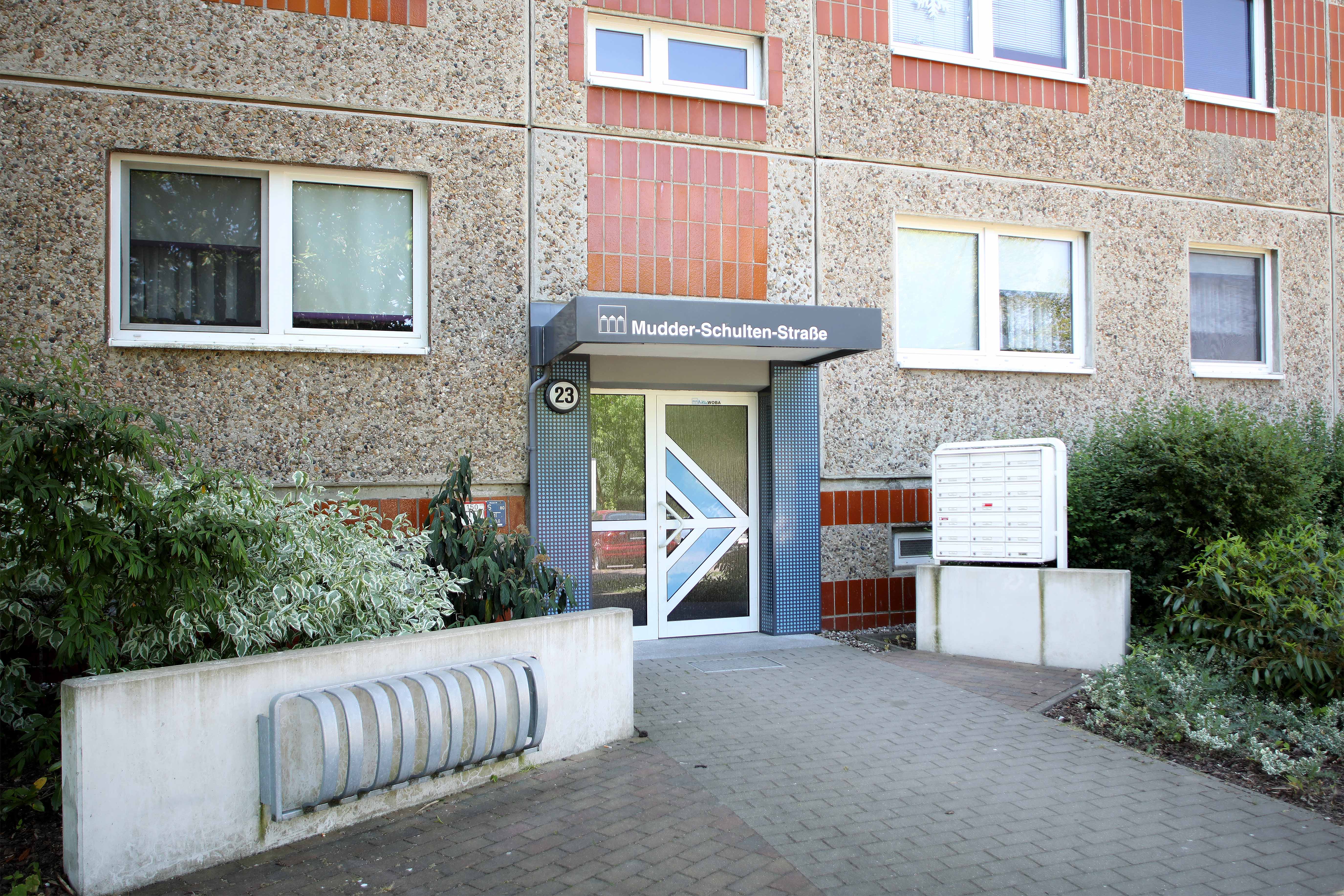 1 Raum Wohnung in Neubrandenburg, Mudder-Schulten-Str.