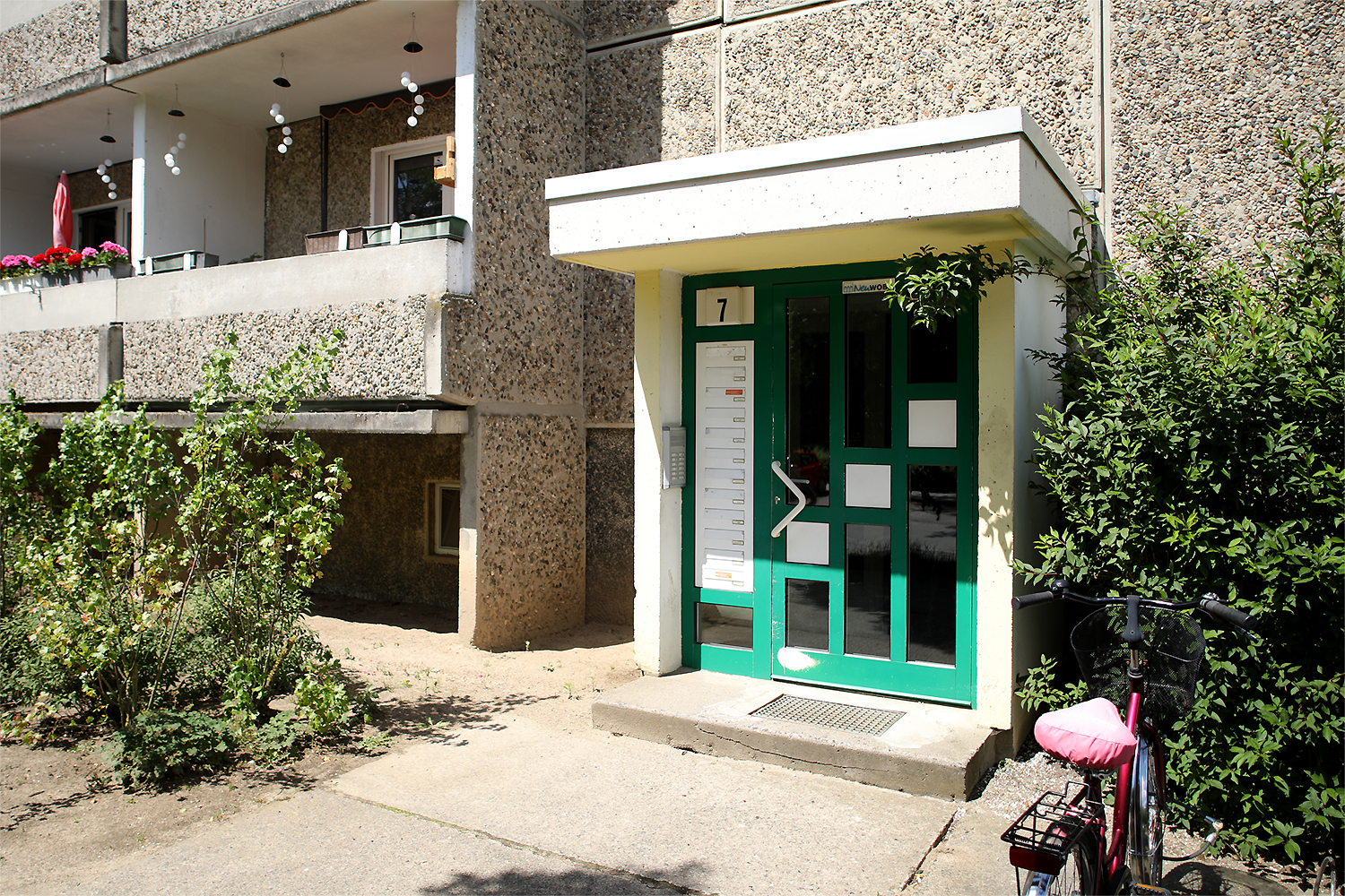 3 Raum Wohnung in Neubrandenburg, Robert-Koch-Str.