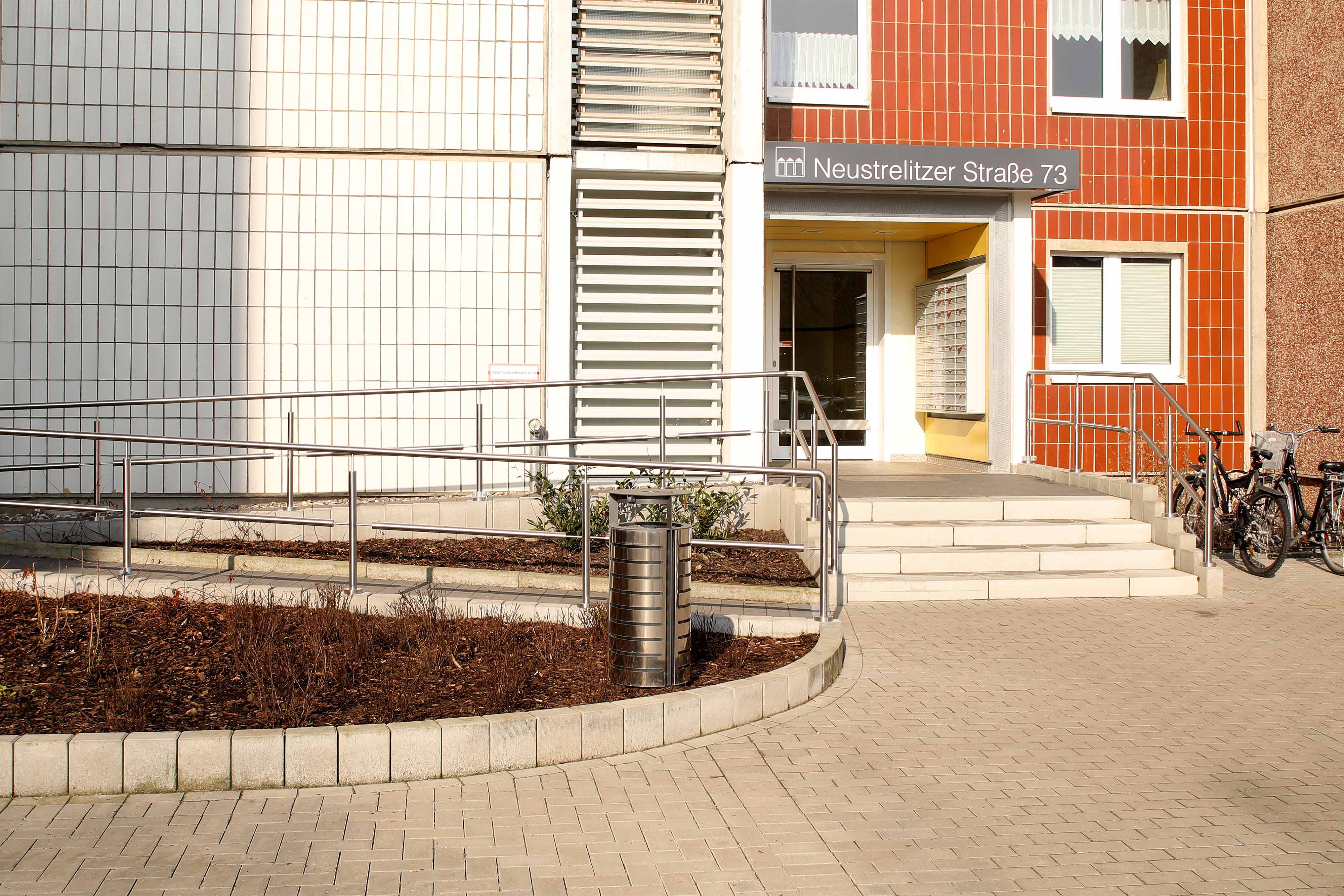 2 Raum Wohnung in Neubrandenburg, Neustrelitzer Str.