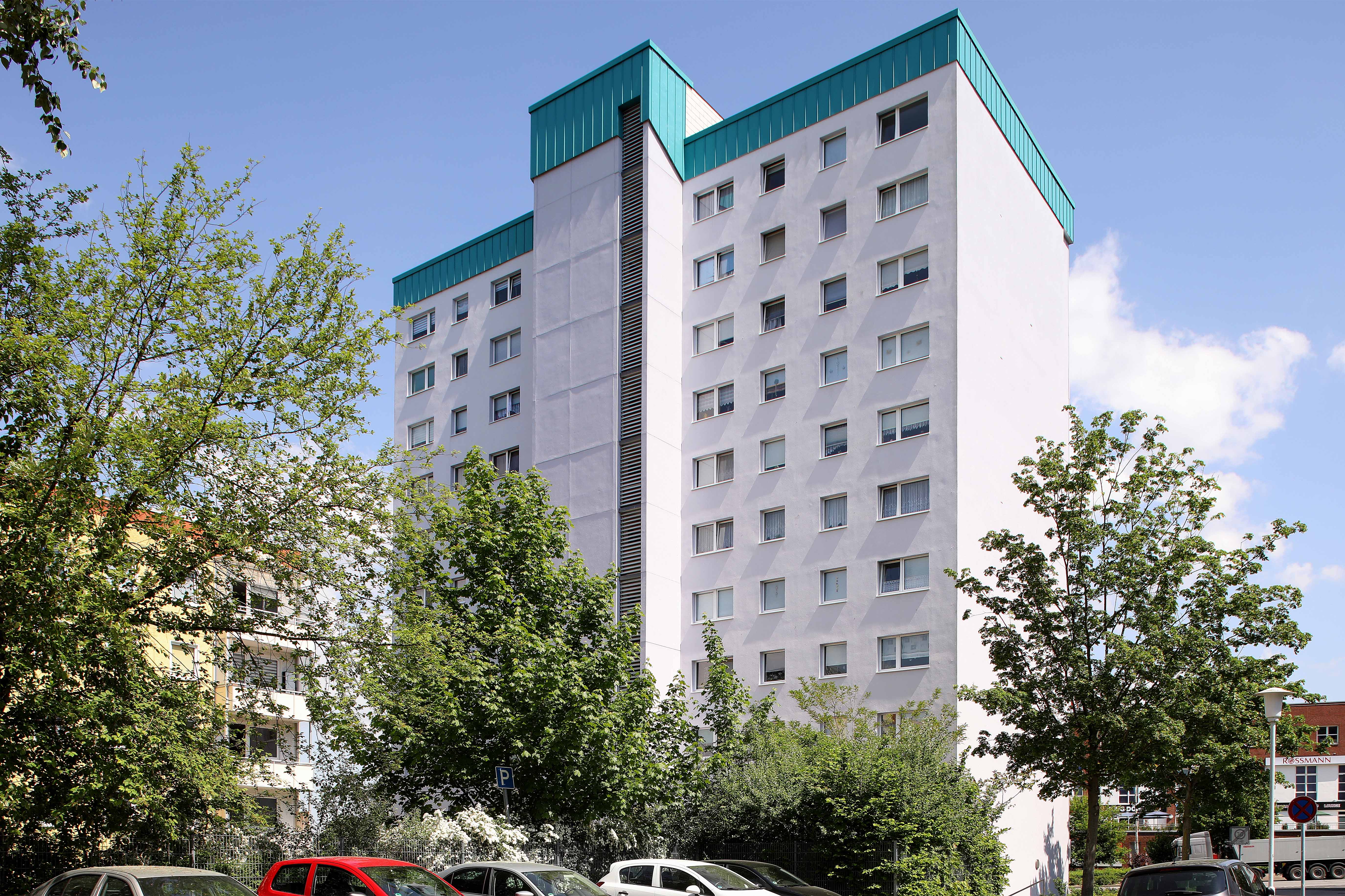 1 Raum Wohnung in Neubrandenburg, Juri-Gagarin-Ring