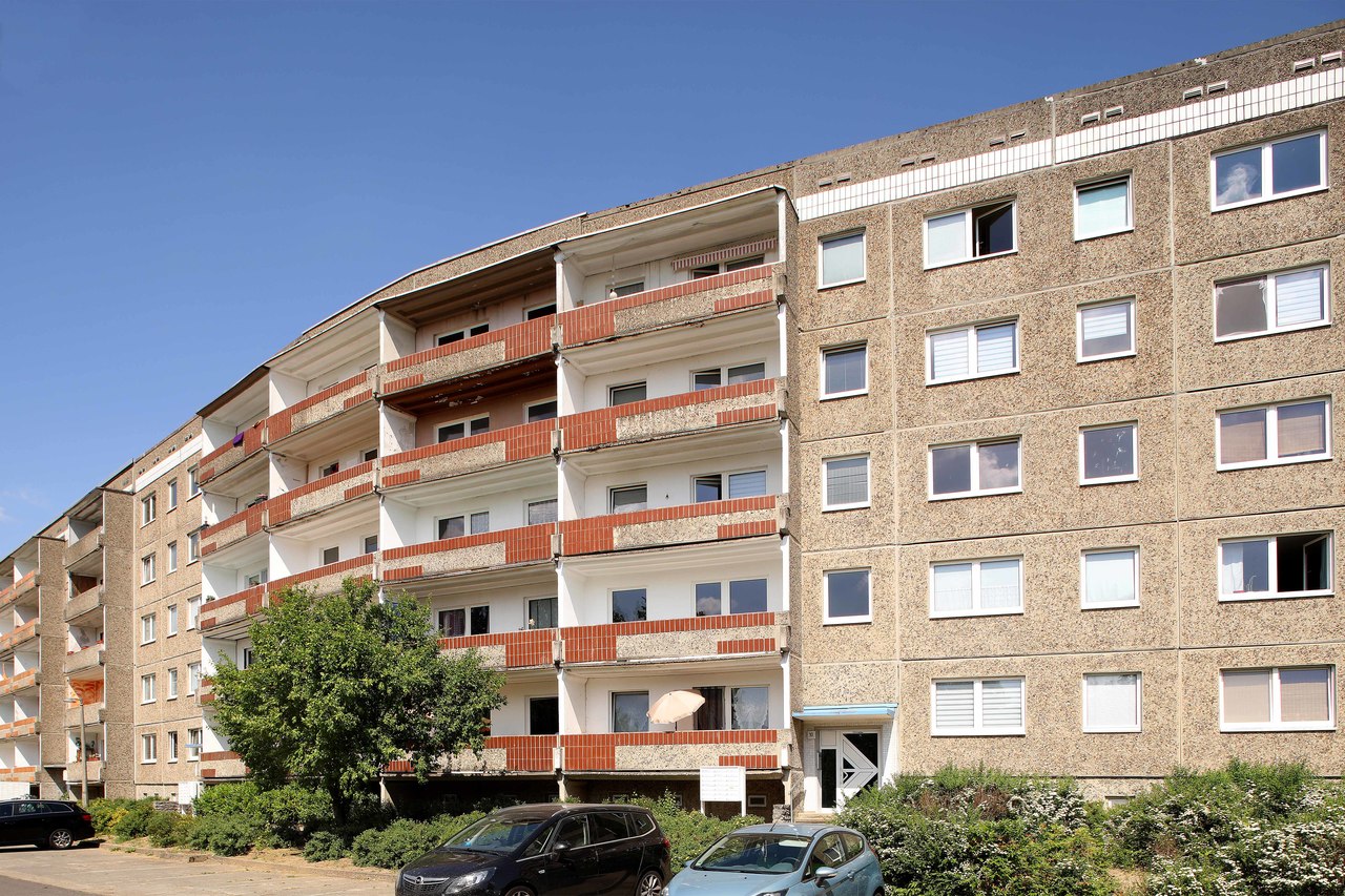 1 Raum Wohnung in Neubrandenburg, Unkel-Bräsig-Str.