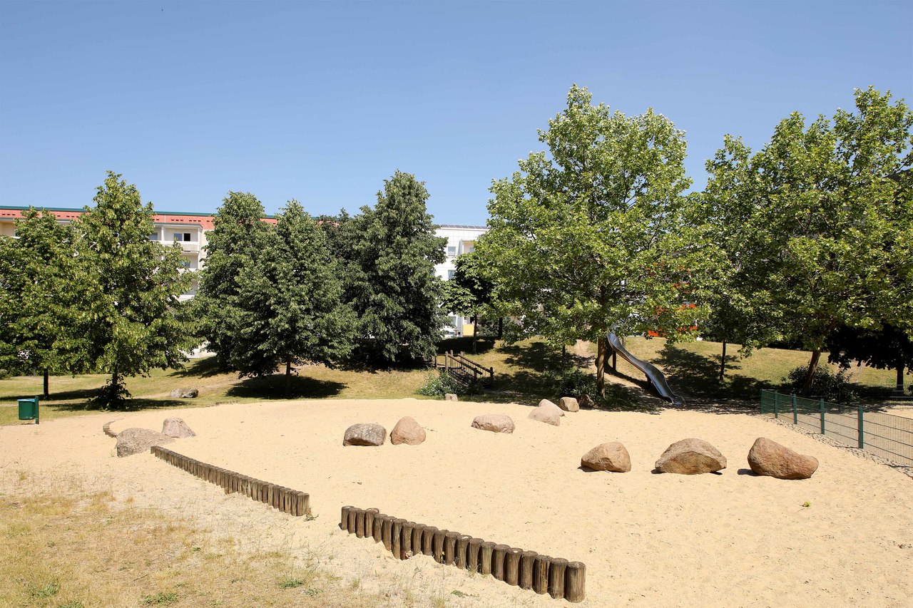 1 Raum Wohnung in Neubrandenburg, Fohlenwinkel