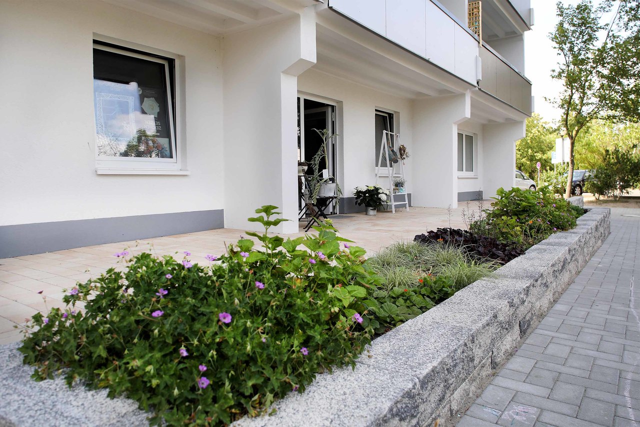 1 Raum Wohnung in Neubrandenburg, Max-Adrion-Str.
