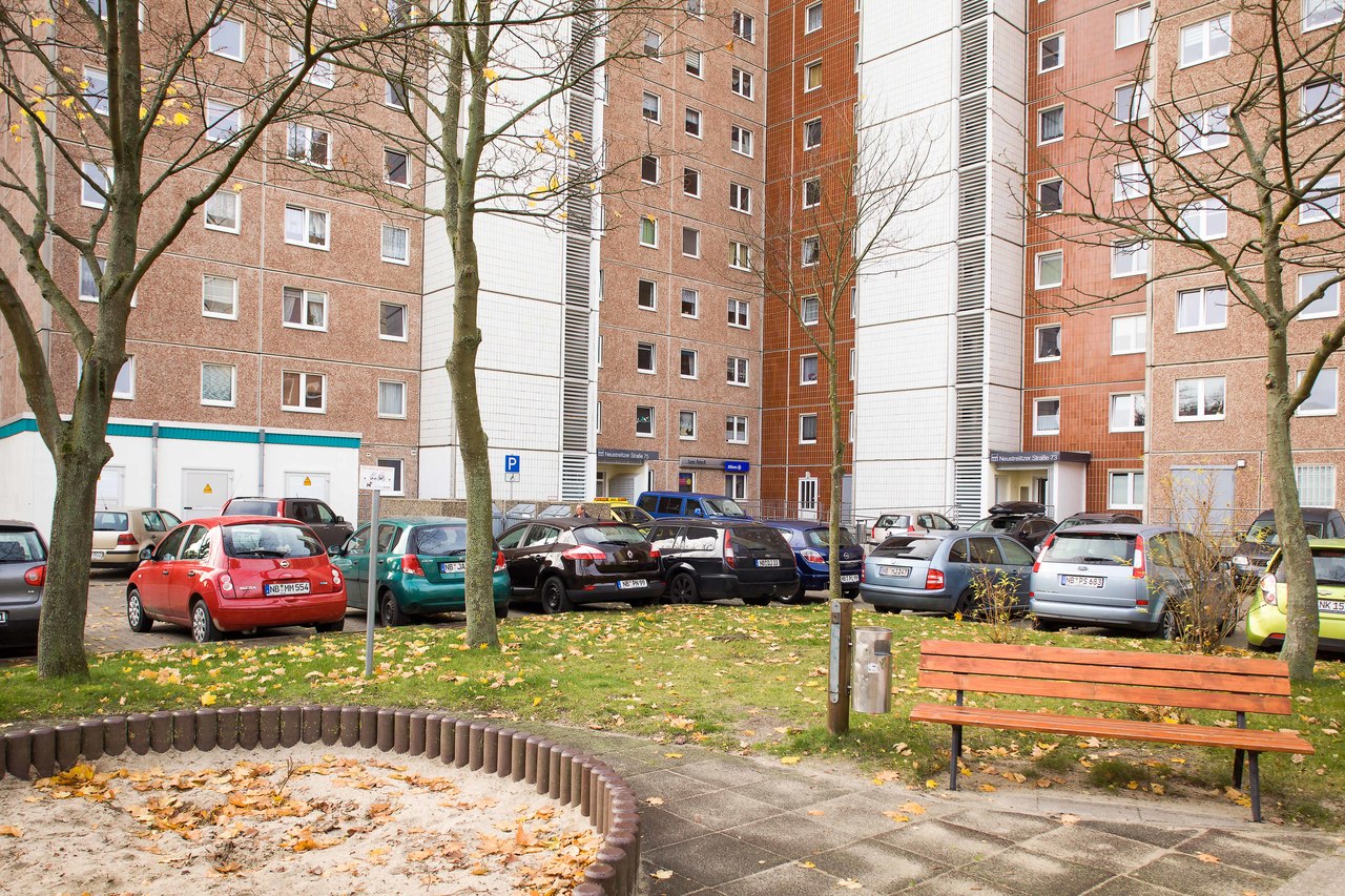 15 Raum Wohnung in Neubrandenburg, Neustrelitzer Str.