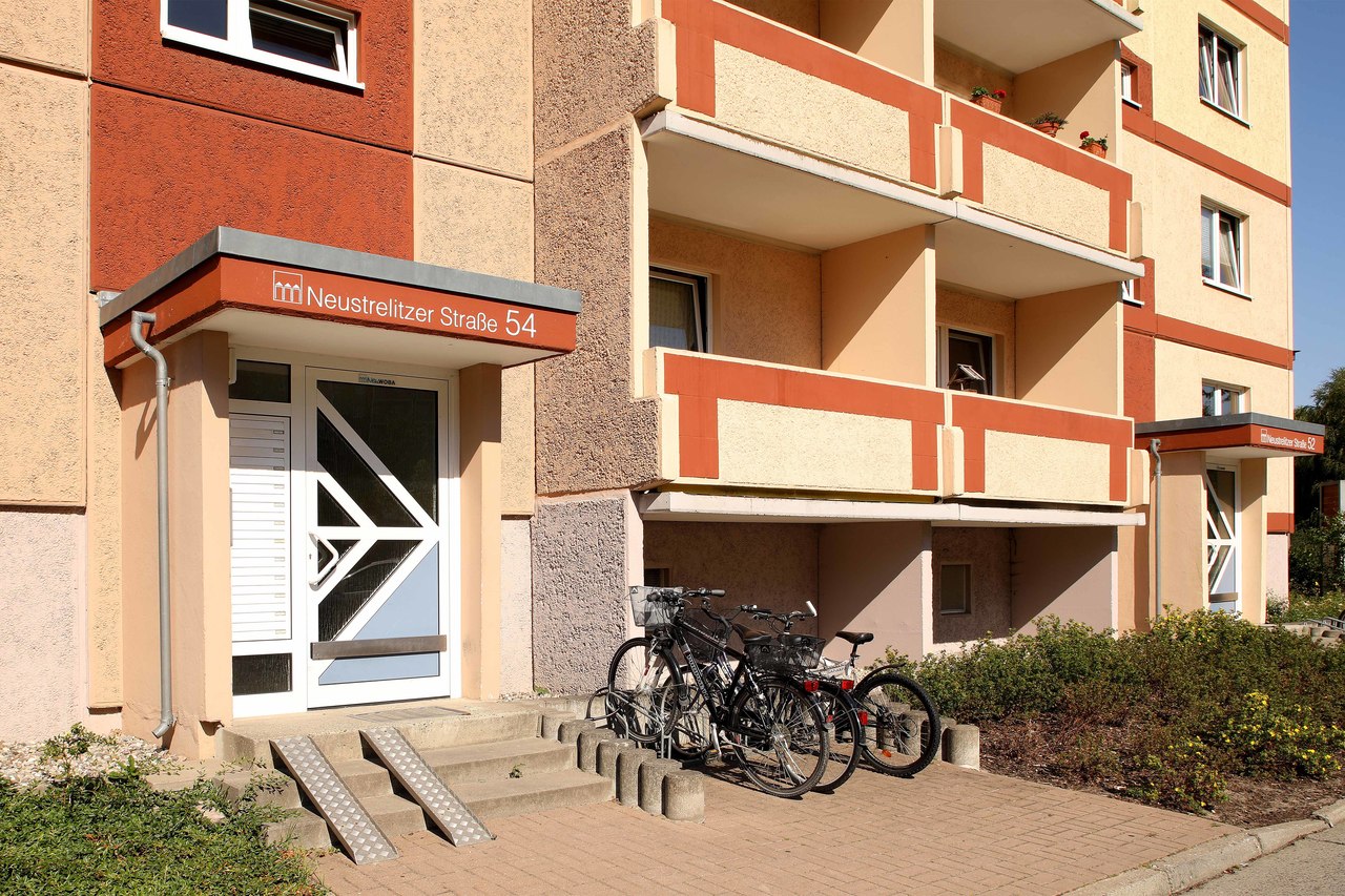 3 Raum Wohnung in Neubrandenburg, Neustrelitzer Str.