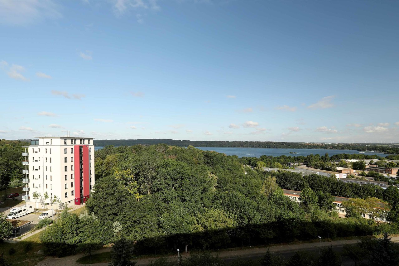 2 Raum Wohnung in Neubrandenburg, Kirschenallee