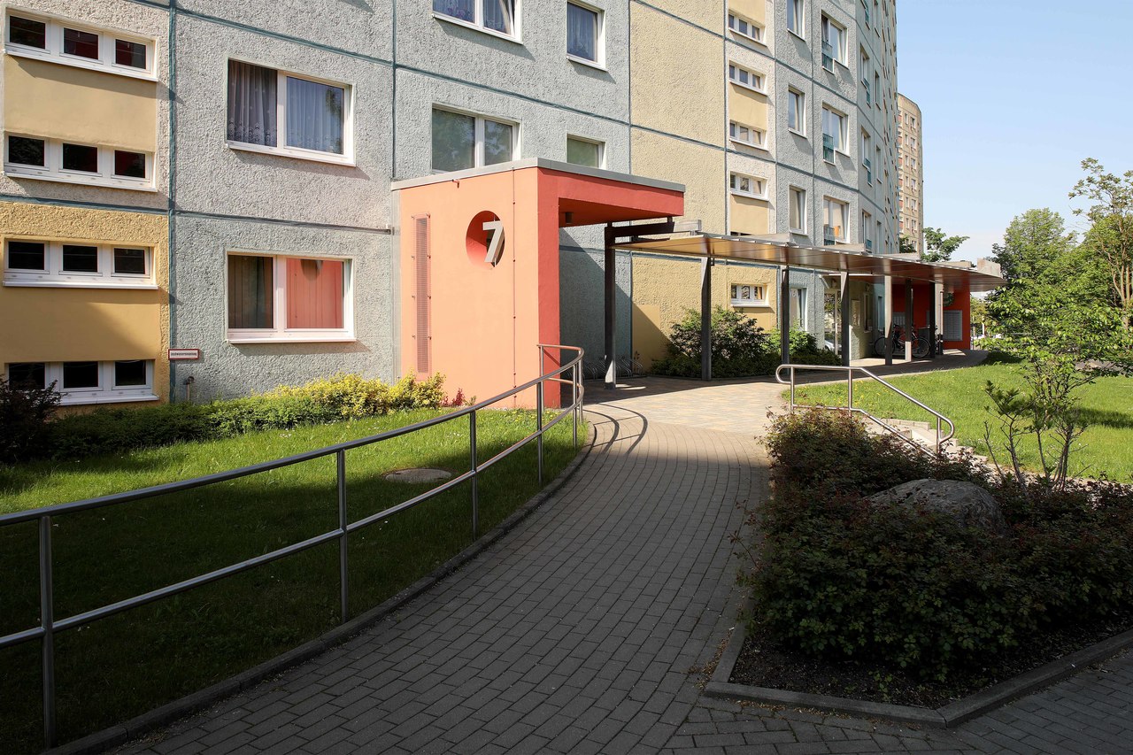 1 Raum Wohnung in Neubrandenburg, Ziolkowskistr.