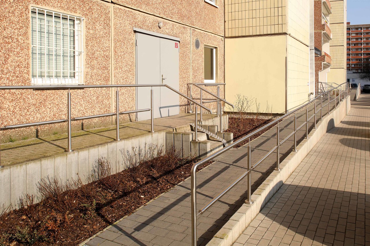 3 Raum Wohnung in Neubrandenburg, Neustrelitzer Str.